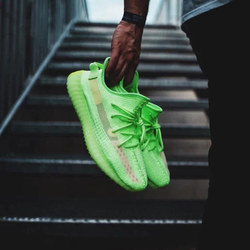 Adidas Yeezy Boost 350 V2 – Fluoreszierend 