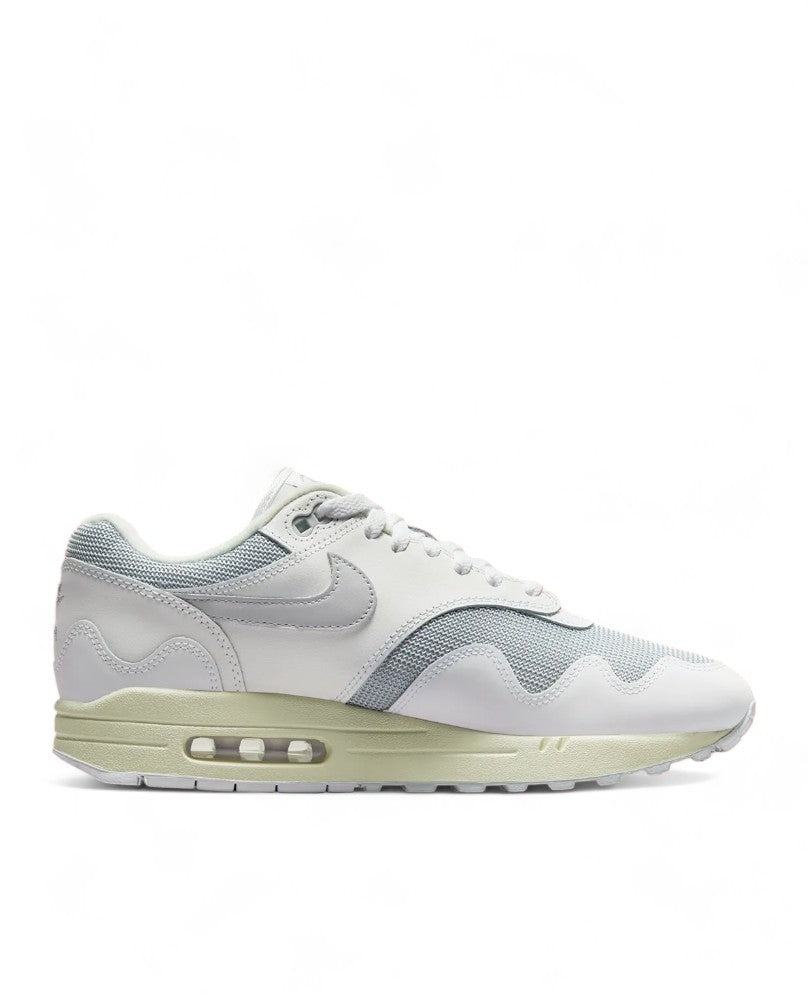 Nike Air Max 1 Patta Waves - White Gray